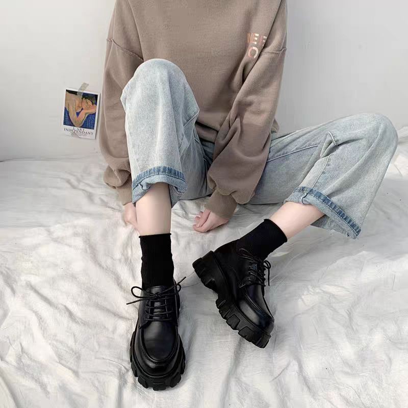 Sẵn Lì 35,36,37,38,39/Video/Ảnh thật) Giày ulzzang da bóng lót lông độn đế | BigBuy360 - bigbuy360.vn