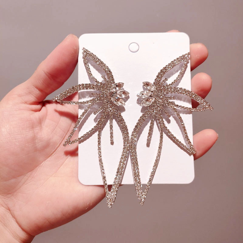[Hot Sale] [Bông Tai Hình Hoa Pha Lê Kim Cương Giả Dáng Dài Phong Cách Vintage] [Bông Tai Thả Dài Thanh Lịch Cho Cô Dâu]