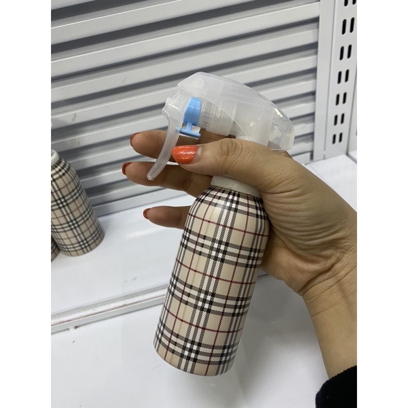 Bình xịt nhôm kẻ