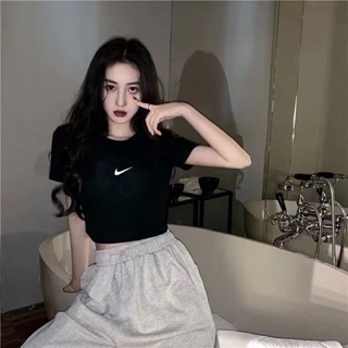 ÁO THUN CROP CÁ TÍNH