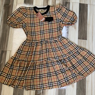 Đầm tay phồng babydoll kẻ Bbr