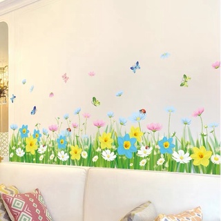 Decal dán chân tường cỏ hoa vàng.