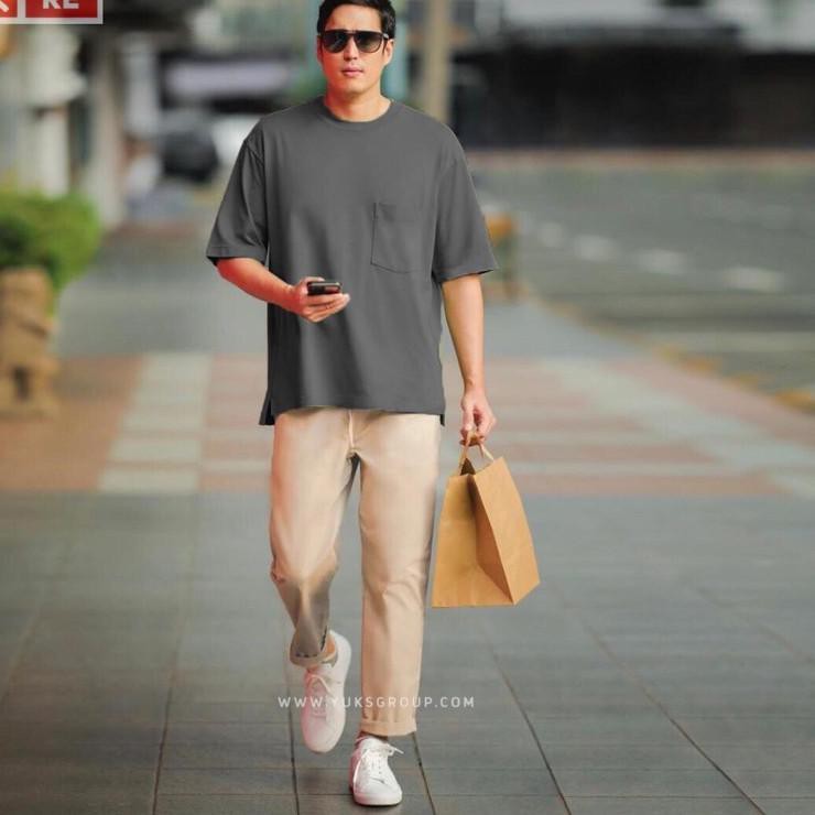 UNIQLO Áo Thun Trơn Oversize 812 24s Chất Liệu Cotton Có Túi