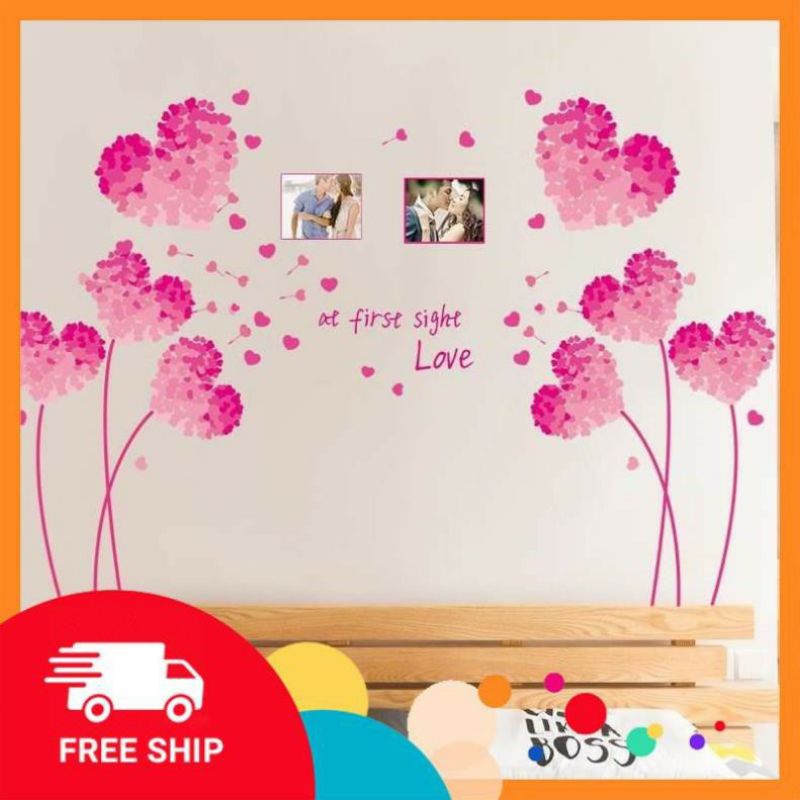 Decal dán tường cây trái tim
