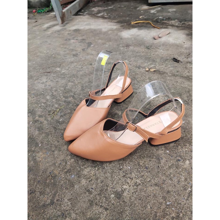 Giày sục nữ đính hạt hồ ly mũi nhọn. Ảnh thật