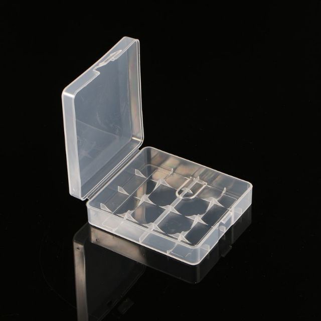 Hộp nhựa đựng và bảo quản 4 pin 18650 khi mang theo người