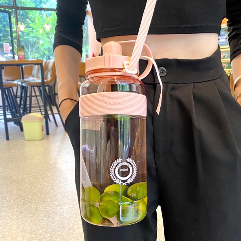 Bình đựng nước thể thao tập gym đi học từ 0,6 - 2 lít chai nhựa 1l 2l chia vạch tặng dây đeo vòi ống hút cute 88322