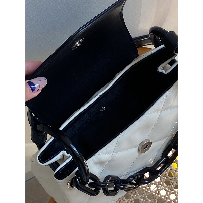 Túi Đeo Chéo Thêu Họa Tiết Hình Thoi Phong Cách Mới Cho Nữ