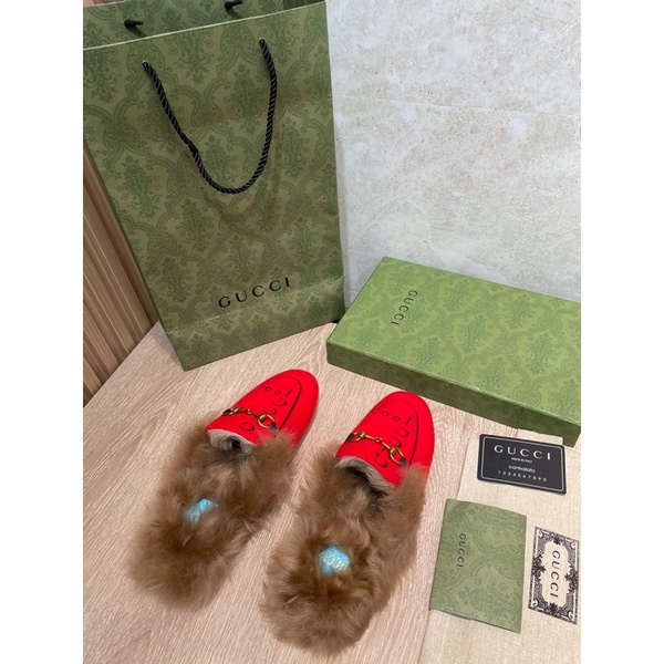 Giày sục lót lông mẫu mới hoạ tiết thương hiệu Gucci GG/GC 2021 cao cấp