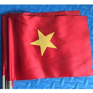 100 cờ vẫy + cán