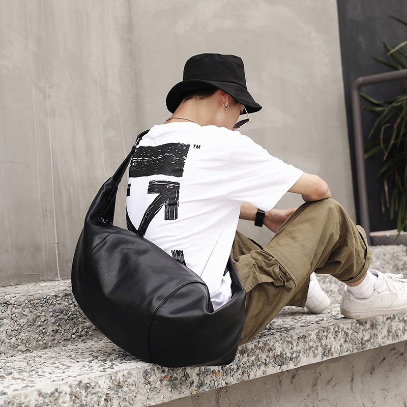 Túi đeo chéo nam nữ bao tử thời trang phong cách hàn quốc cao cấp chất liệu da pu phong cách đeo đi phượt | BigBuy360 - bigbuy360.vn