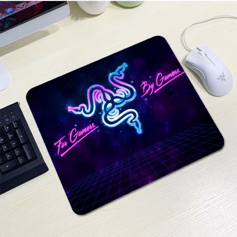 Lót chuột, pad chuột cỡ lớn, nhỏ 30x35, 21x26 AUS-ROG One Piece Razer in 3d đẹp bo viền chắc chắn bền bỉ với thời gian | BigBuy360 - bigbuy360.vn