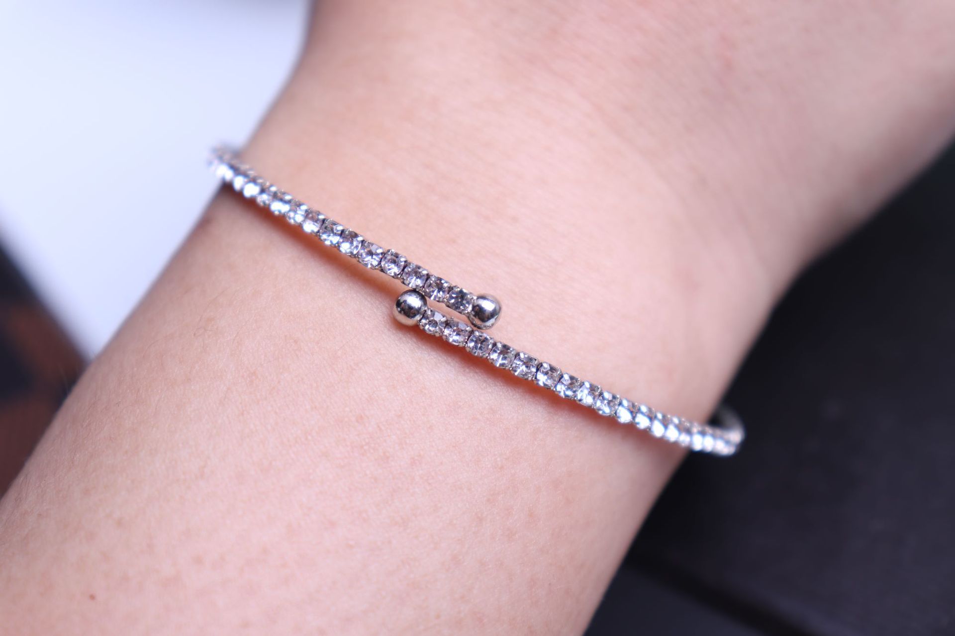 Hot new European and American fashion CZ diamond bracelet small fresh and simple bracelet Ms.