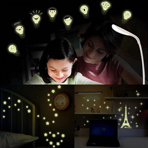 Tấm sticker dạ quang dán tường phòng ngủ nhiều kiểu độc đáo | BigBuy360 - bigbuy360.vn
