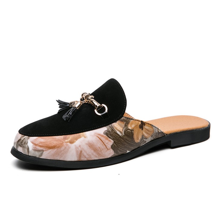 Giày sục in họa tiết hoa 3D [ GIÁ TẠI XƯỞNG ] kết hợp da lộn đính chuông kim loại. | BigBuy360 - bigbuy360.vn