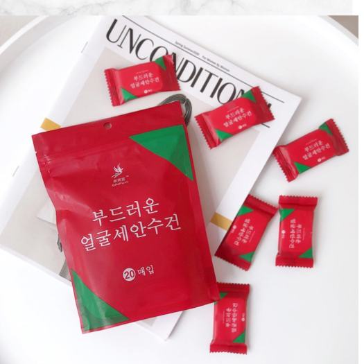 Túi 20 khăn giấy nén Hàn Quốc, dạng viên kẹo dùng 1 lần