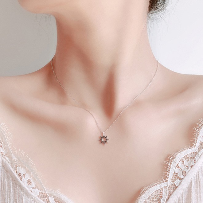 Dây Chuyền Bạc Sweetee Sunny, Vòng Cổ Nữ Hình Mặt Trời N009