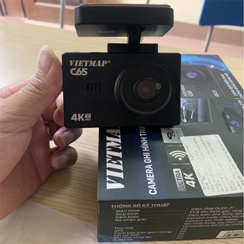 Camera quan sát ghi hình ảnh VIETMAP model C65, ghi hình ảnh cùng lúc trước sau, cảnh báo bằng giọng nói | WebRaoVat - webraovat.net.vn