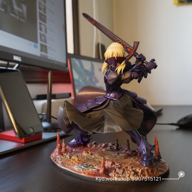 Mô hình figure Saber Alter trong Fate/Stay Night
