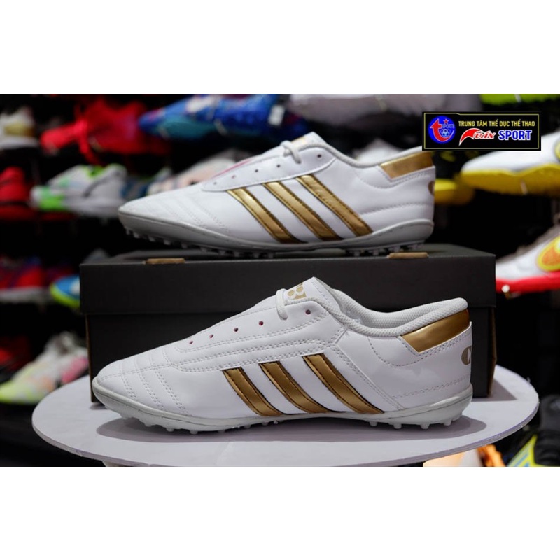 Giày đá bóng 3 SỌC CT3 ĐẾ SU(size39-43)