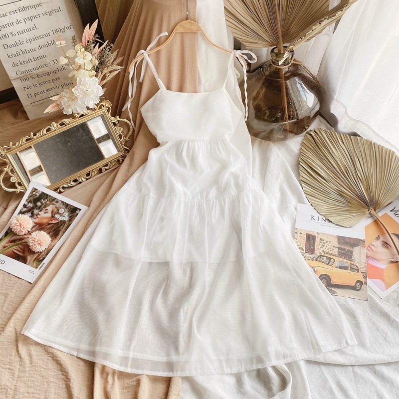 Đầm váy maxi trắng nơ vai có mút ngực tầng xoè rộng có lót trong.