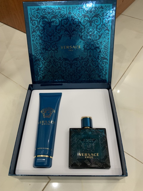 Set Nước Hoa Nam Versace Eros EDT (50ml + Shower Gel 100ml)