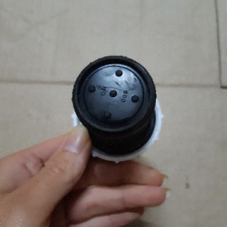 Nấm xả đáy máy giặt