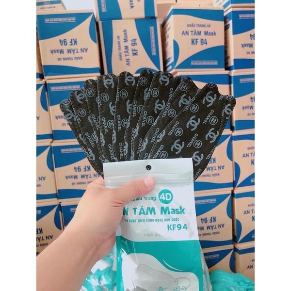 Khẩu trang kháng Khuẩn người lớn màu đen chanel