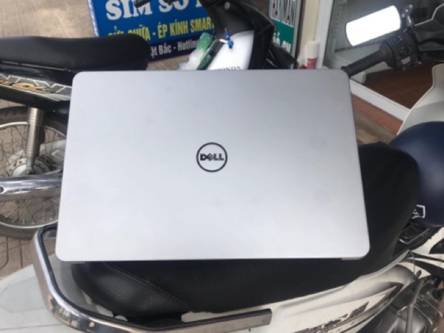 LAPTOP127 - BÁN DELL 7537 giá HUỶ DIỆT