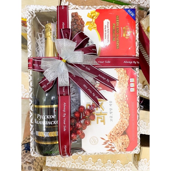 (Hình tự chụp 100%) Giỏ Quà Tết Bánh Kẹo Nhập Khẩu Chính Hãng Có VAT Ship Hoả Tốc | BigBuy360 - bigbuy360.vn