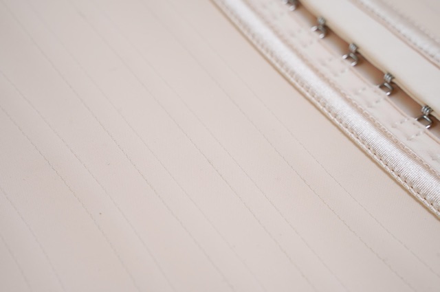 Gen Nịt Bụng Latex 25 Xương Nhập Khẩu Hy Lạp [KÈM NỚI] | BigBuy360 - bigbuy360.vn