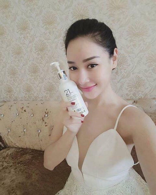 BỘ TẮM VÀ DƯỠNG TRẮNG HÀN QUỐC " 21 DAYS PERFECT BODY WHITE "