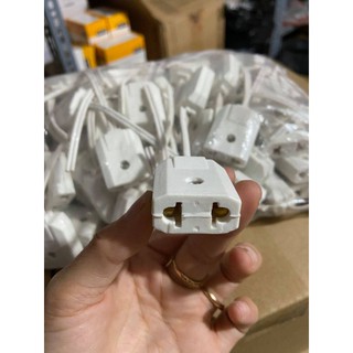 Phích âm cắm điện