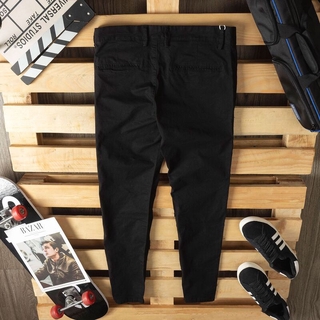 Quần Kaki Dài Màu Đen M5