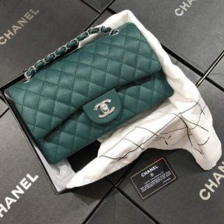 Túi xách Chanel da hột