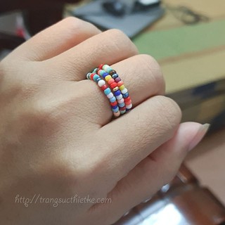 Nhẫn hạt cườm mix màu