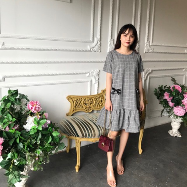 Hình thật đầm bầu kẻ caro