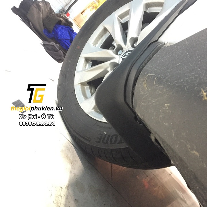 Bộ 4 chắn bùn dành cho xe Toyota Corolla Cross