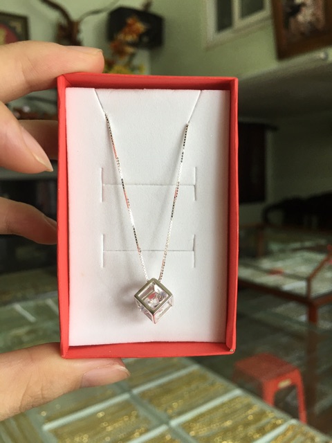 Dây chuyền bạc hình hộp đá trắng siêu sang chảnh giá tốt