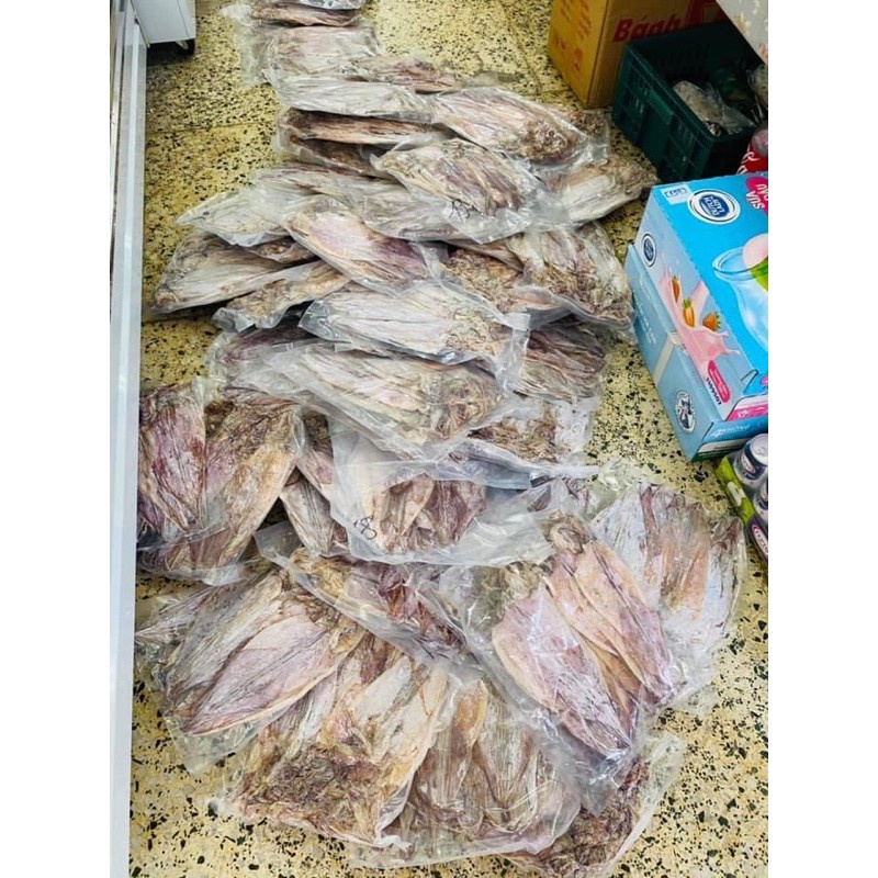 1 Kg Mực Khô Chuẩn Loại 1 Size 20-25/kg Ngọt Ngon Phơi Nắng Dày Thịt Ngon Ngọt