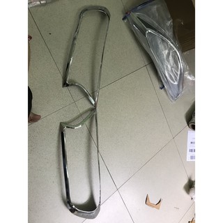 Bộ 2 ốp viền đèn pha mạ crom xe ford ranger 2015-2021 và bản raptor