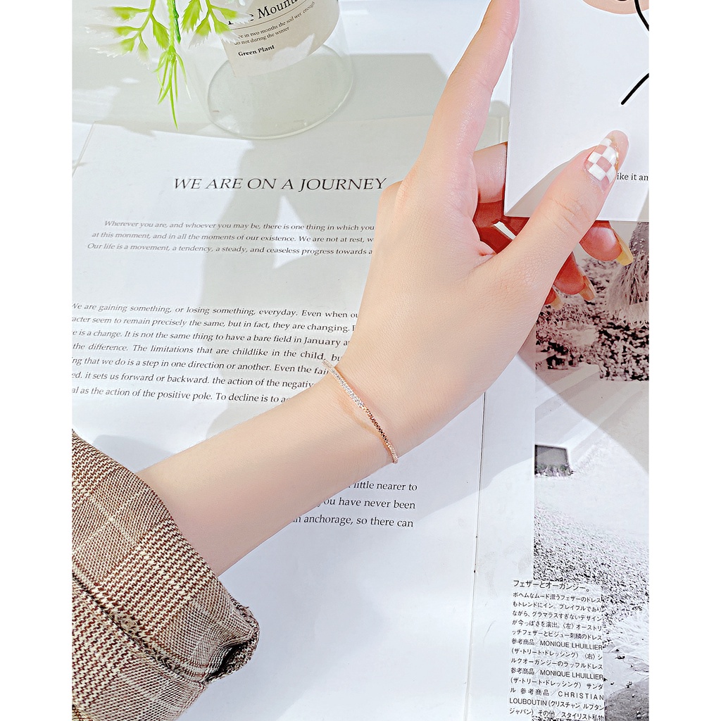 Vòng Đeo Tay Đính Kim Cương Nhân Tạo Thời Trang Dành Cho Nữ