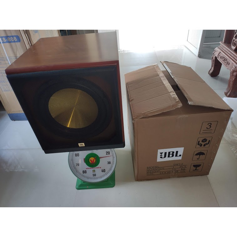 Loa sub điện JBL SW12 ,bass 30 lòng vàng, loa siêu trầm 350W, nguồn xuyến,chuẩn hãng  chất lượng cao chắc tiếng.