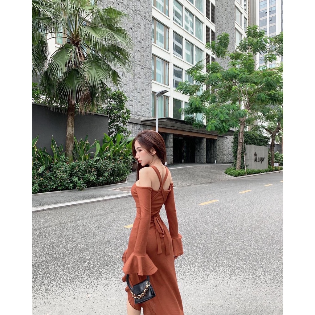 Đầm Body Tay Dài Xẻ Đùi Bèo Cách Điệu