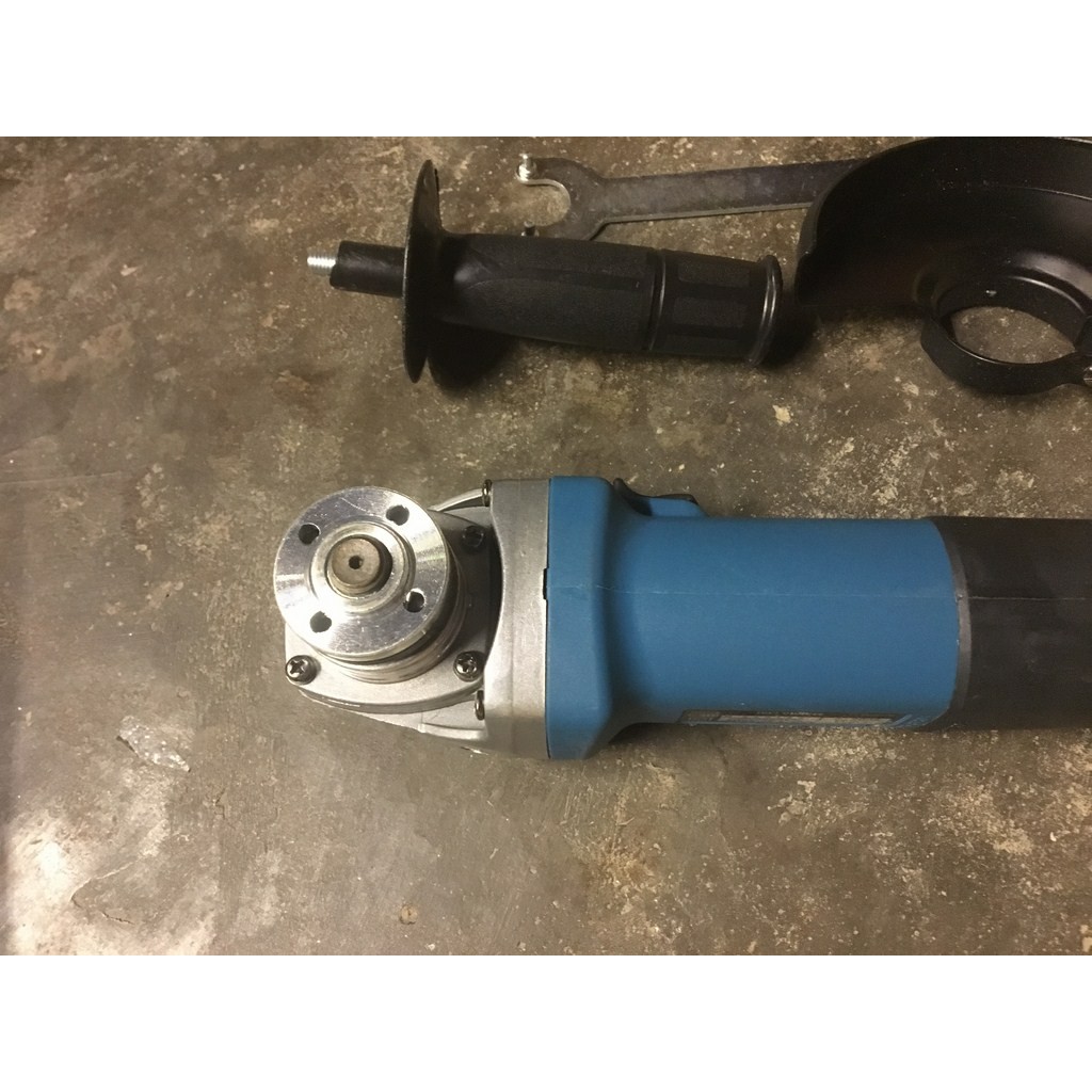 MÁY MÀI MAKITA 9558HN  125MM  _980W