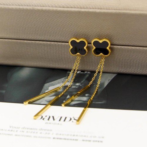 Bông Tai Cỏ 4 Lá Chuỗi Dài Titan Ko Đen TT 3525