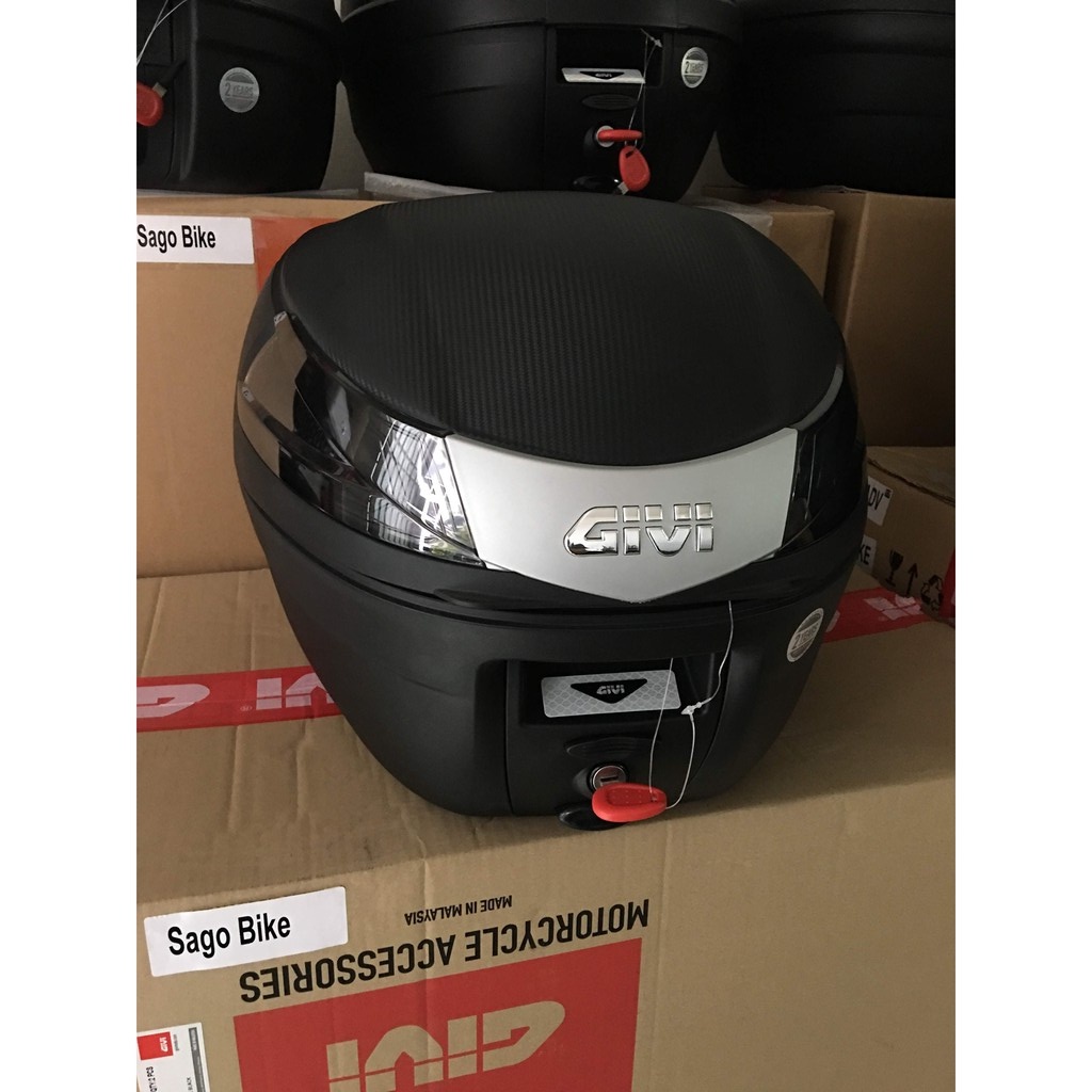 Thùng xe máy givi mẫu B34NT kèm đế và bát gắn, mới 100%