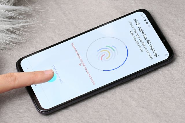Điện thoại Vsmart Live 4gb/64gb hàng mới 100%