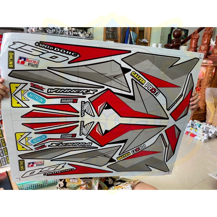 ( Quí khách vui lòng mang ra tiệm cho thợ dán ) Tem winner x đỏ đen