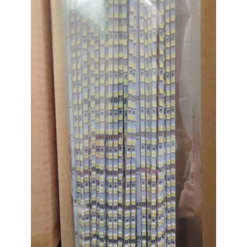 Thanh led siêu sáng 12V dài 1 mét chip 2835 cao cấp